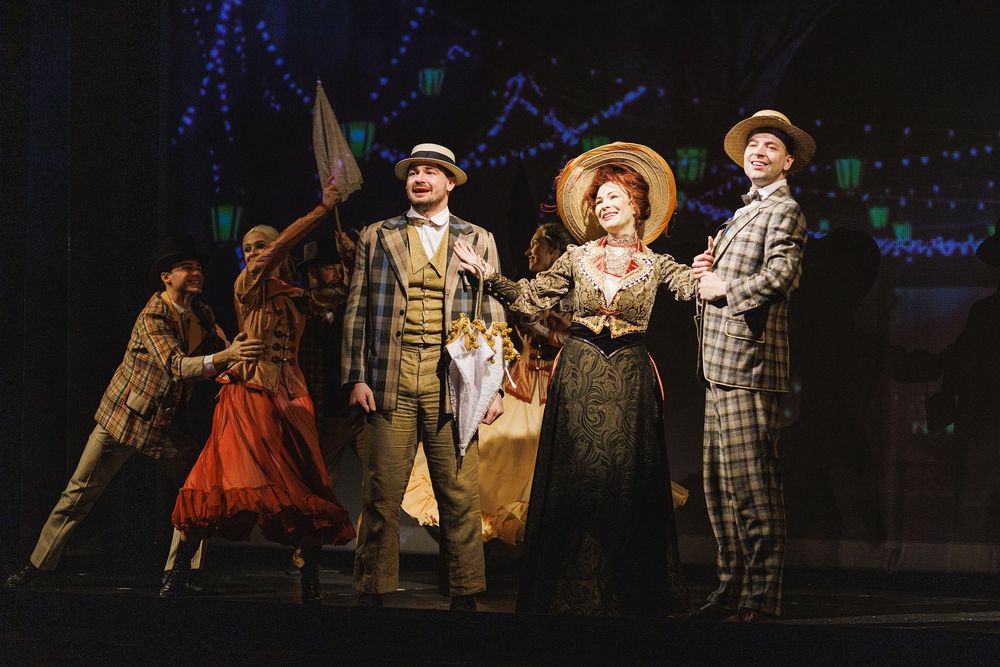 Hello, Dolly! photo