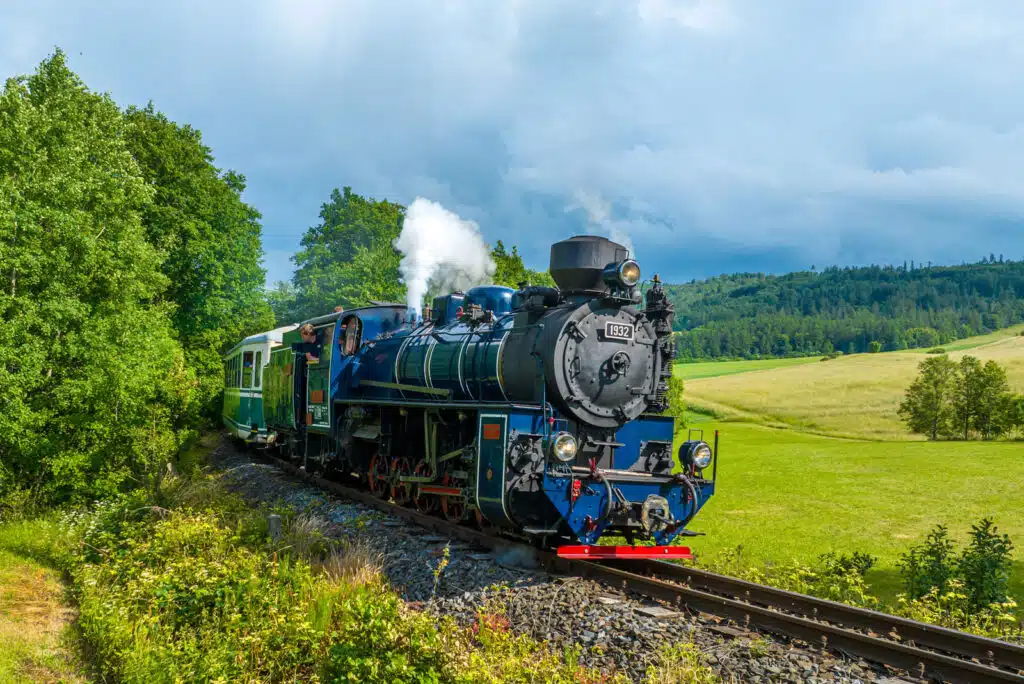 Parním vlakem po  Osoblažské úzkokolejce photo