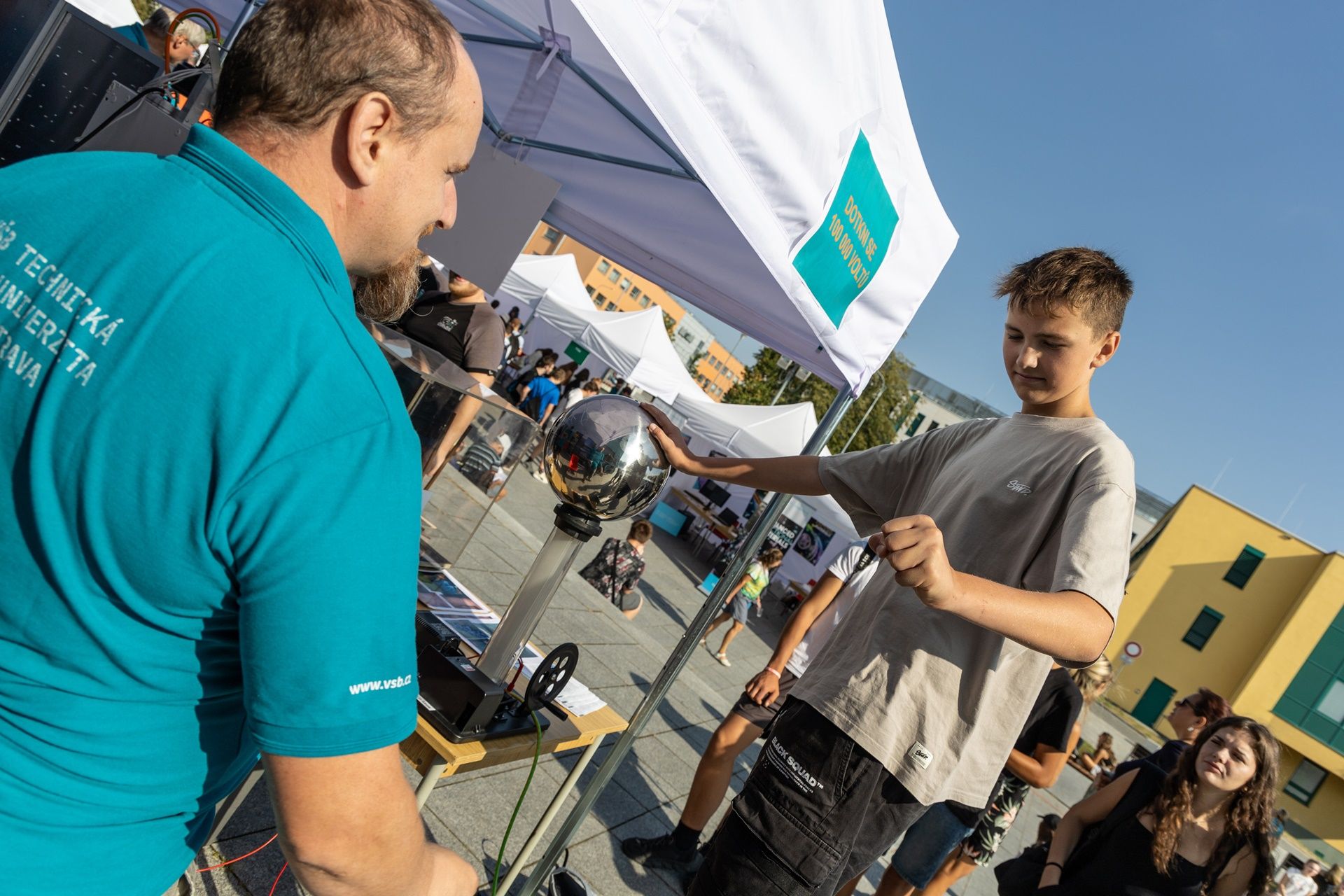 Svět, ve kterém se věda potkává s uměním. Blíží se festival Art & Science