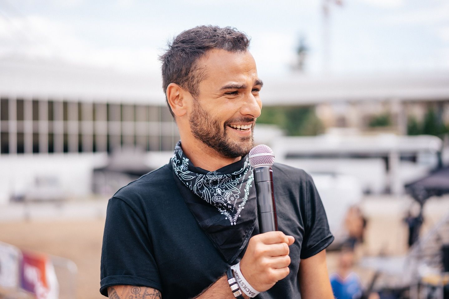 Moderátor a stand-up komik Dominik Vršanský vystoupí v sobotu v Ostravě