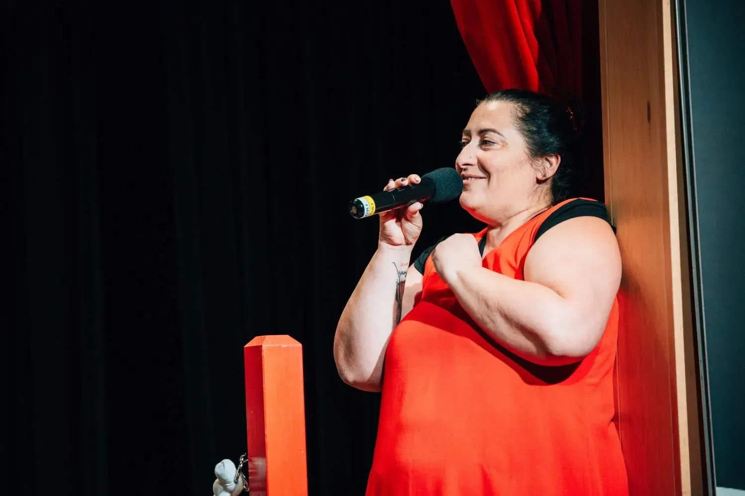 Monika Nevolová – Humor a hravost až na kost photo
