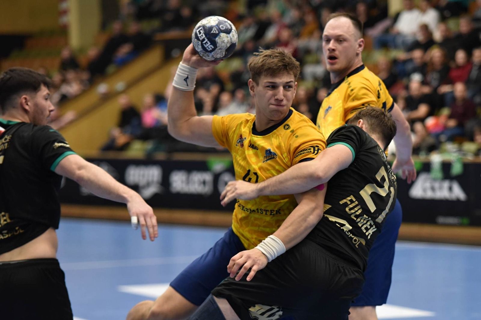 Házená: Frýdek-Místek vs. SKKP Handball Brno photo