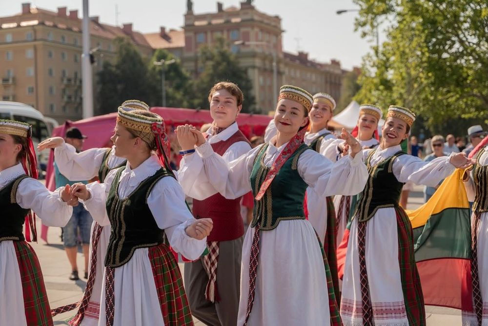 Folklor bez hranic photo