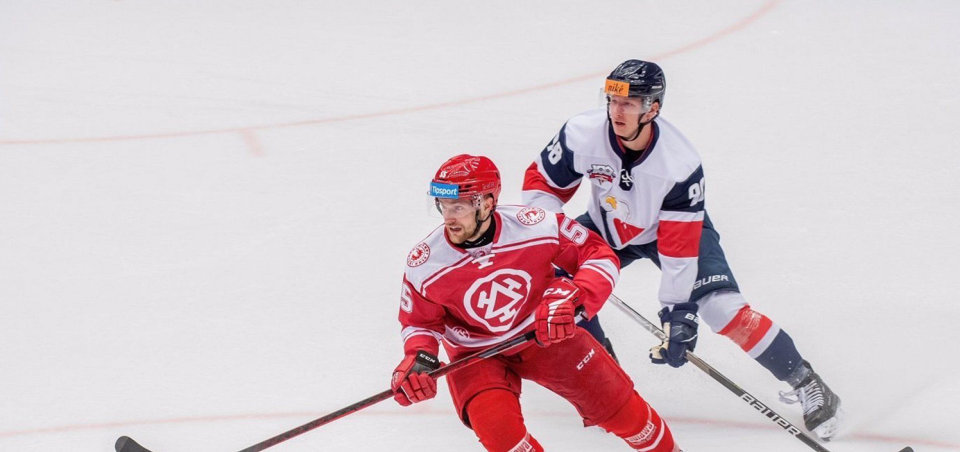 Hokej: HC Oceláři Třinec vs. Zvolen photo