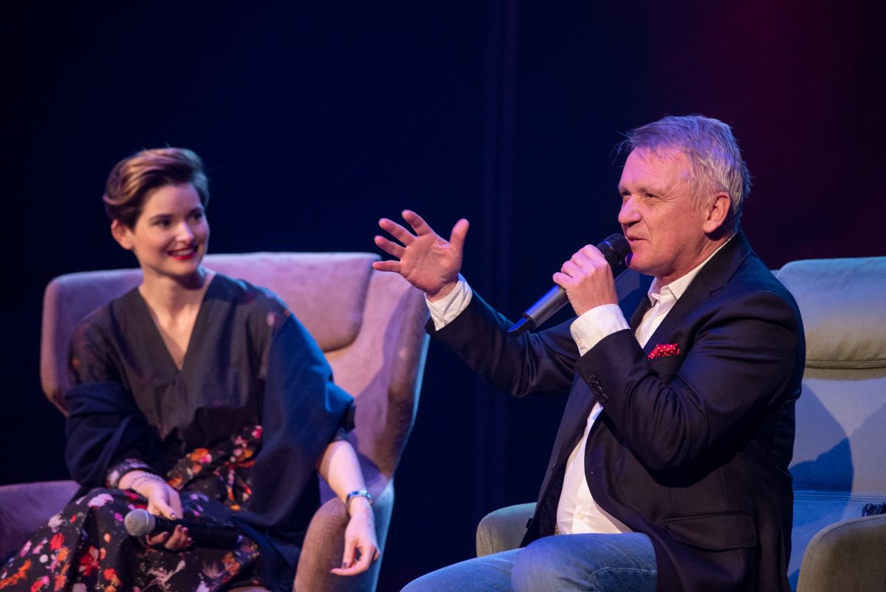 Talk v rytmu tance photo