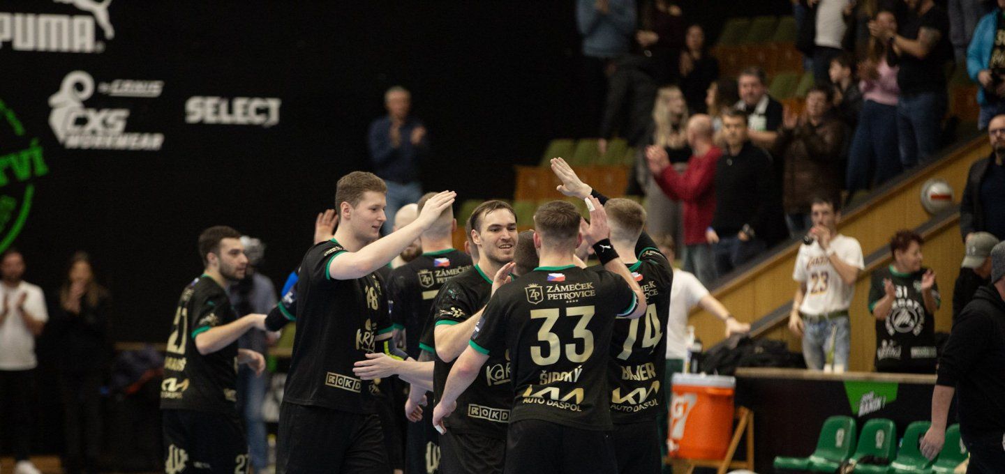 Házená: HCB Karviná vs. Lovosice photo