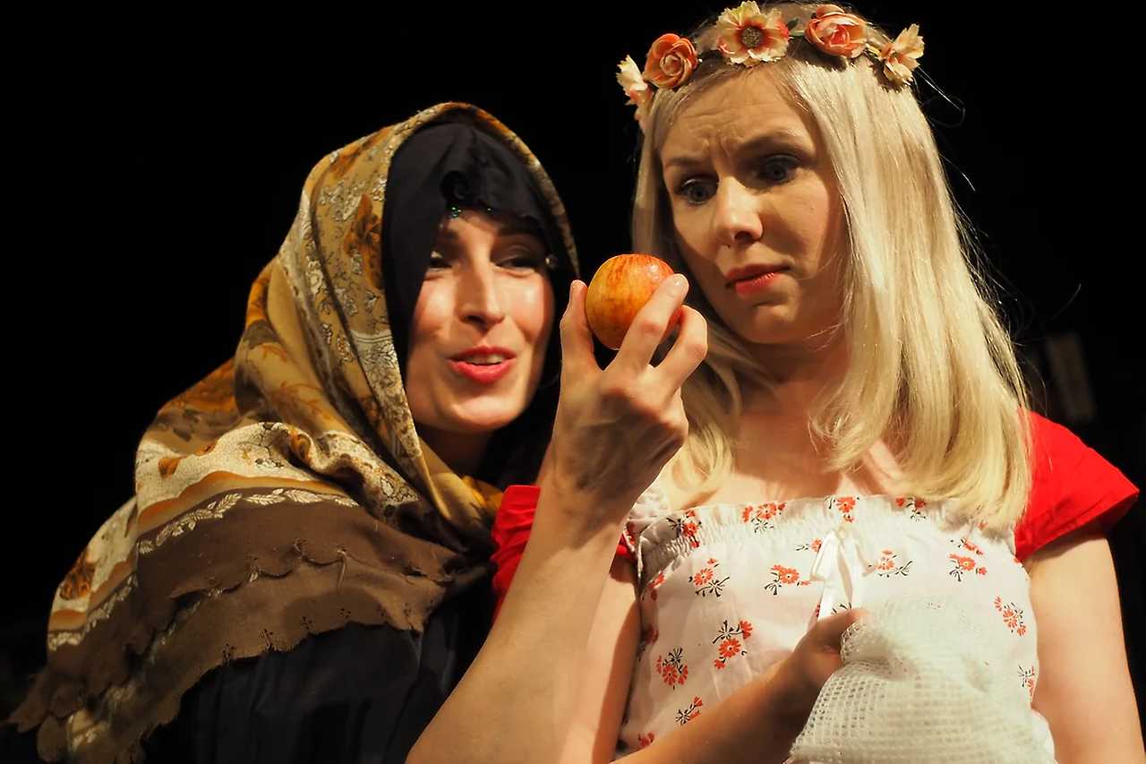 La infelice Isabella (Commedia dell'arte) photo