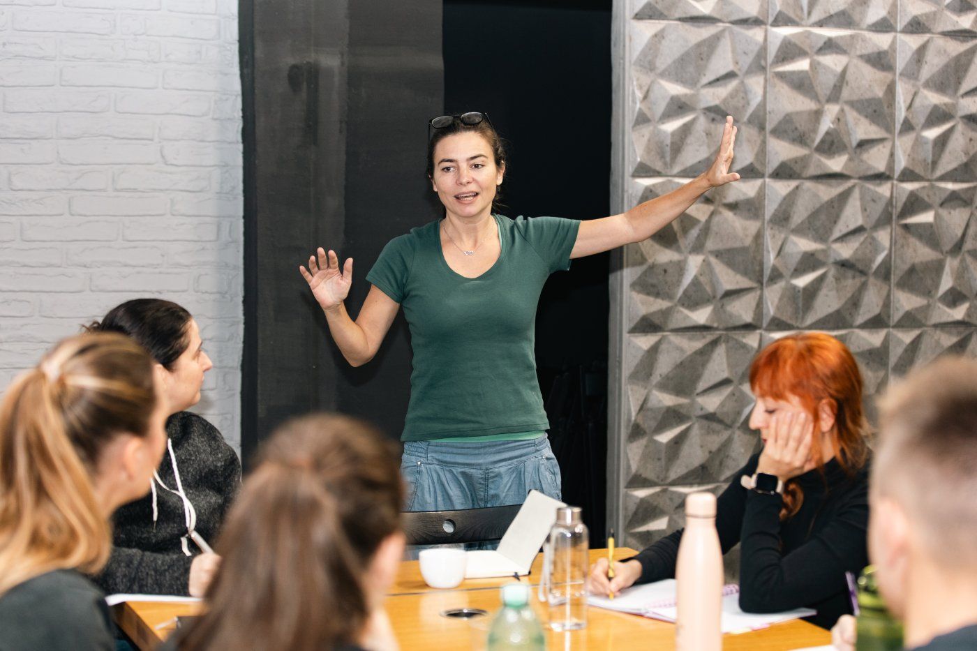 Autentický a přirozený projev photo