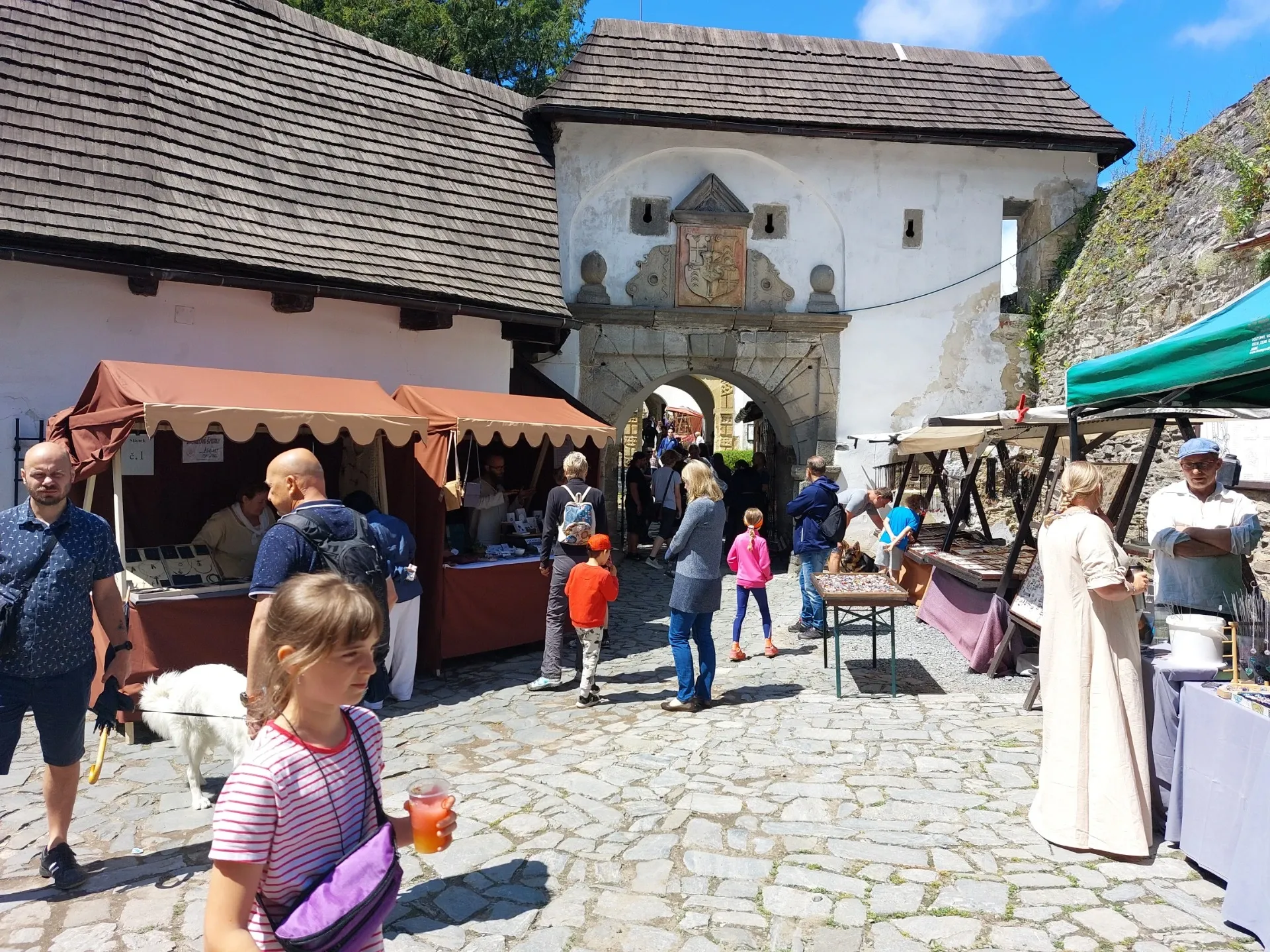 Sovinecký šperk photo
