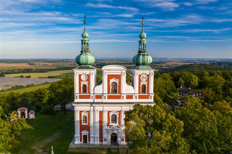  Poutní kostel Cvilín photo